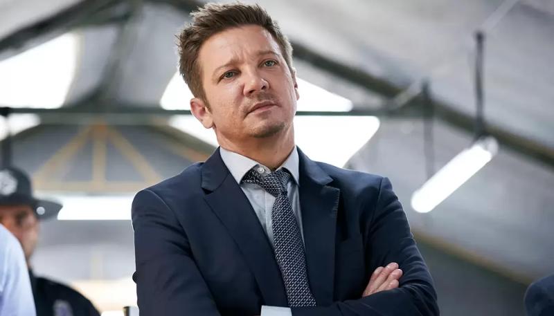 Джереми Реннер был взбешен оживлением после наезда снегохода