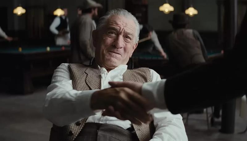 Роберт Де Ниро полностью поддержал превращение сына в дочь