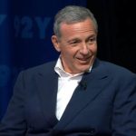 Глава компании Disney Боб Айгер намерен уйти в отставку