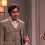 Звезда «Теории большого взрыва» тайно оплачивает чужие счета